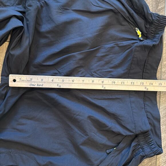 Linlon Women's Quick Dry Black Cargo Capri Pants Size 16 - Picture 7 of 9